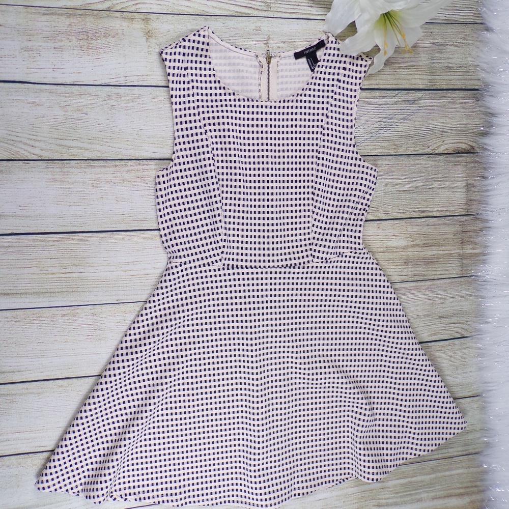 Forever 21 Gingham Black & Off White  Dress